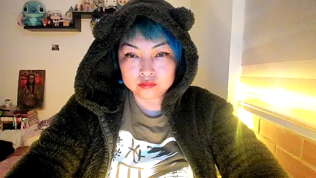 Snapshot of Shaddycute_ chatting on January 8, 2026, 12:55 pm Shaddycute online show from January 8, 2026, 12:55 pm