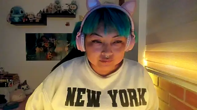 Snapshot of Shaddycute_ chatting on January 31, 2026, 7:12 pm Shaddycute online show from January 31, 2026, 7:12 pm