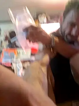 gettinit2wice online show from April 9, 2026, 10:27 pm