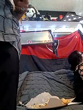 gettinit2wice online show from April 14, 2026, 3:44 am