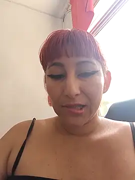 Snapshot of florecita9 chatting on December 16, 2025, 6:01 pm florecita9 online show from December 16, 2025, 6:01 pm