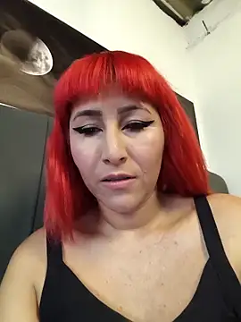 Snapshot of florecita9 chatting on February 18, 2026, 5:09 pm florecita9 online show from February 18, 2026, 5:09 pm