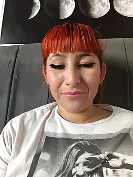 Snapshot of florecita9 chatting on November 21, 2025, 5:45 pm florecita9 online show from November 21, 2025, 5:45 pm