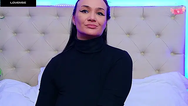Snapshot of DaliyaArabian chatting on March 5, 2025, 12:44 pm DaliyaArabian online show from March 5, 2025, 12:44 pm