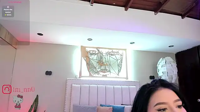  nina sweet online show from December 19, 2025, 12:18 pm