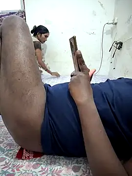 Snapshot of FeltedEuropium chatting on November 8, 2025, 8:07 am FeltedEuropium online show from November 8, 2025, 8:07 am