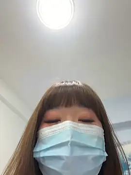 Lucky-Anna001 online show from April 23, 2026, 3:57 am