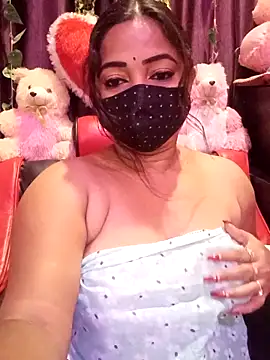 ella mariya online show from May 20, 2026, 6:38 pm