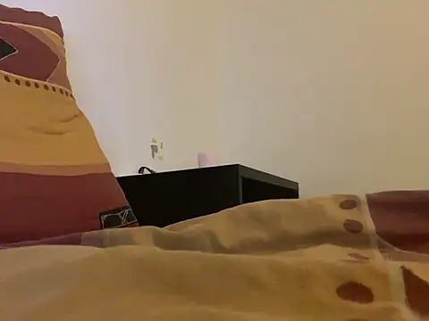 Snapshot of chris_sbh chatting on December 15, 2024, 7:02 am chris sbh online show from December 15, 2024, 7:02 am