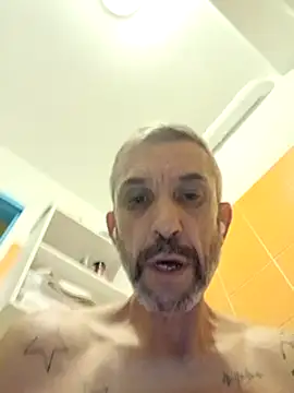 Snapshot of chris_sbh chatting on January 30, 2025, 8:11 am chris sbh online show from January 30, 2025, 8:11 am