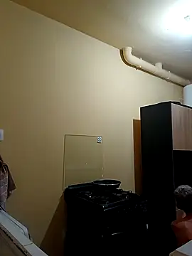 Snapshot of chris_sbh chatting on February 1, 2025, 11:42 am chris sbh online show from February 1, 2025, 11:42 am