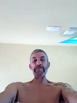 Snapshot of chris_sbh chatting on February 1, 2025, 2:45 pm chris sbh online show from February 1, 2025, 2:45 pm