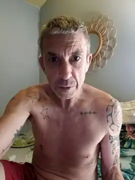 Snapshot of chris_sbh chatting on February 5, 2025, 3:34 am chris sbh online show from February 5, 2025, 3:34 am