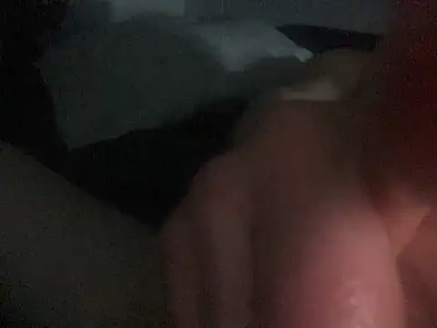 Snapshot of smooothop13 chatting on December 16, 2024, 6:32 am smooothop13 online show from December 16, 2024, 6:32 am