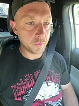 Snapshot of Mcpussypounder211 chatting on July 14, 2026, 8:59 pm Mcpussypounder211 online show from July 14, 2026, 8:59 pm
