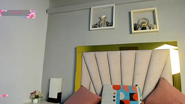 Snapshot of vahiolet_fuentes chatting on July 17, 2026, 3:04 am vahiolet fuentes online show from July 17, 2026, 3:04 am
