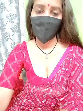 Snapshot of SVsexyCOUPAL chatting on April 2, 2026, 8:32 am SVsexyCOUPAL online show from April 2, 2026, 8:32 am