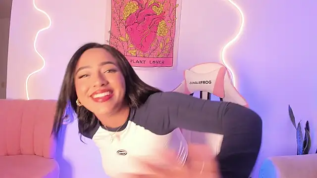 Snapshot of MavyStar chatting on September 20, 2025, 3:11 am MavyStar online show from September 20, 2025, 3:11 am