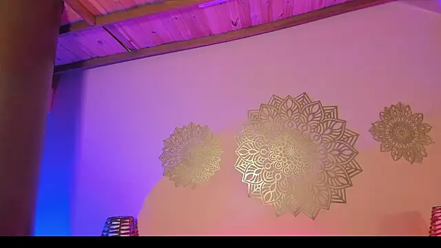 Snapshot of MavyStar chatting on March 17, 2025, 6:32 pm MavyStar online show from March 17, 2025, 6:32 pm