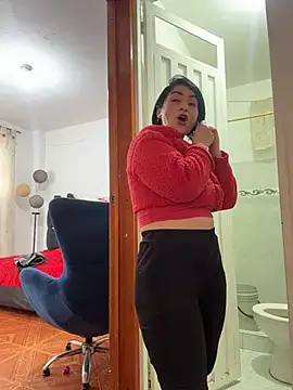 Snapshot of karenlennox1 chatting on January 14, 2026, 9:18 pm karenlennox1 online show from January 14, 2026, 9:18 pm