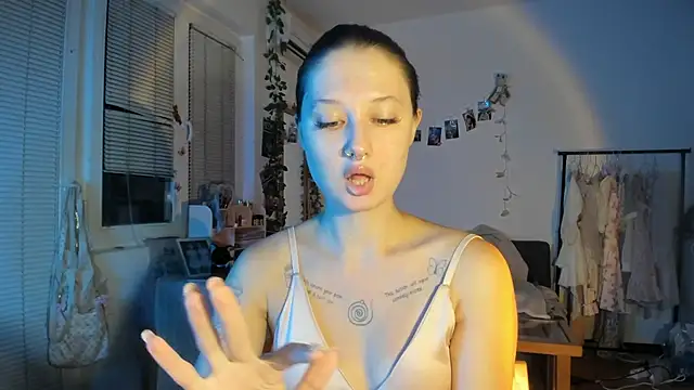 Snapshot of Jenny_darling_love chatting on November 4, 2025, 8:23 pm Jenny darling love online show from November 4, 2025, 8:23 pm