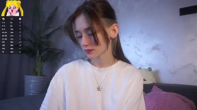 Snapshot of EdlinHargus chatting on April 12, 2026, 1:53 am EdlinHargus online show from April 12, 2026, 1:53 am