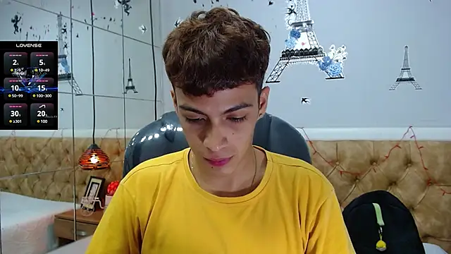 Snapshot of SkinnyBoy_ chatting on March 16, 2025, 1:38 pm SkinnyBoy online show from March 16, 2025, 1:38 pm