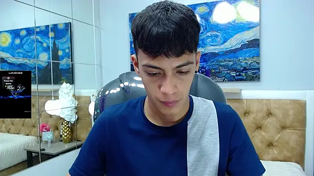 Snapshot of SkinnyBoy_ chatting on September 11, 2025, 1:00 pm SkinnyBoy online show from September 11, 2025, 1:00 pm