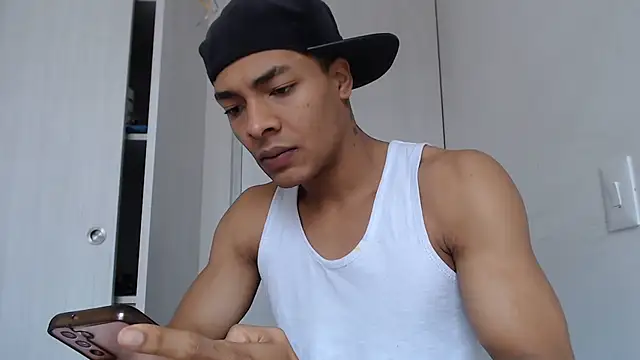 Jhonyblack 1 online show from July 3, 2026, 2:23 pm