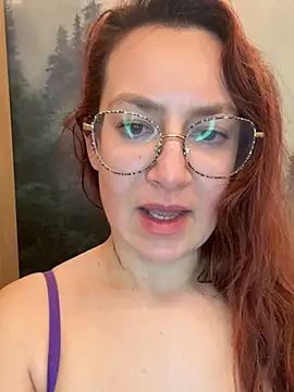 Snapshot of ladoucedu34 chatting on February 25, 2026, 10:53 pm ladoucedu34 online show from February 25, 2026, 10:53 pm