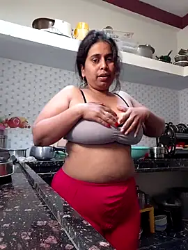 Snapshot of Rasmalai786 chatting on February 10, 2026, 6:45 am Rasmalai786 online show from February 10, 2026, 6:45 am