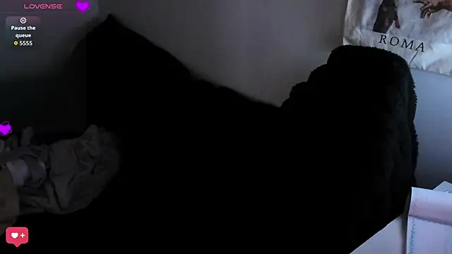 Snapshot of bonnie_moon_ chatting on May 31, 2026, 8:09 pm bonnie moon online show from May 31, 2026, 8:09 pm