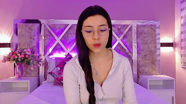 Susa1userma  online show from March 27, 2026, 11:33 am