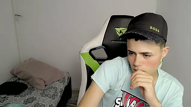 bby santi online show from March 11, 2025, 5:24 pm