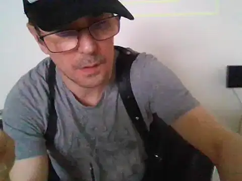 Snapshot of Minm666 chatting on February 4, 2025, 3:11 am Minm666 online show from February 4, 2025, 3:11 am