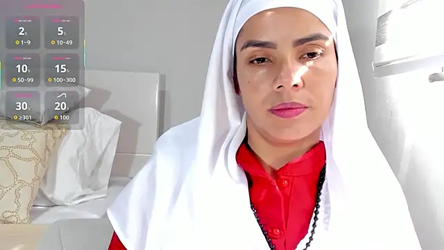 ClaraMariaMon online show from February 7, 2026, 2:47 pm