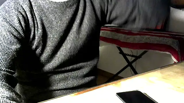 Snapshot of pikachu161616 chatting on February 6, 2025, 4:36 pm pikachu161616 online show from February 6, 2025, 4:36 pm