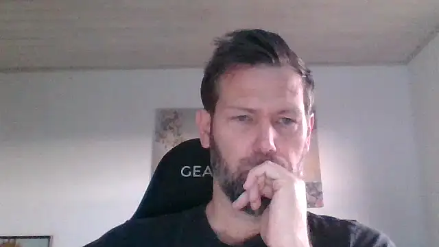 Gotta1 online show from November 23, 2025, 8:02 am