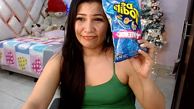 nahomi star model online show from January 4, 2025, 2:56 am