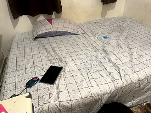 morenaindiaofc online show from March 5, 2025, 8:10 am