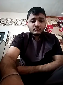 Snapshot of Naresh00766 chatting on April 6, 2026, 6:36 am Naresh00766 online show from April 6, 2026, 6:36 am