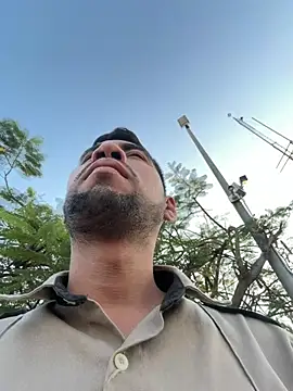 Snapshot of EnriquePersian197 chatting on February 17, 2026, 12:19 am EnriquePersian197 online show from February 17, 2026, 12:19 am