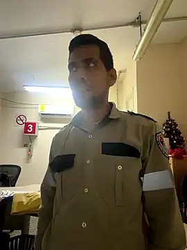 EnriquePersian197 online show from January 7, 2026, 12:21 pm