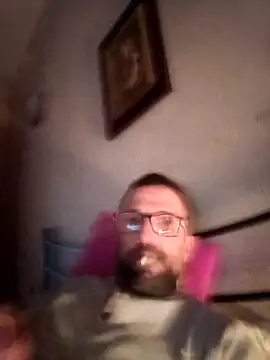 Snapshot of Porco81cazzo chatting on November 29, 2025, 9:04 pm Porco81cazzo online show from November 29, 2025, 9:04 pm