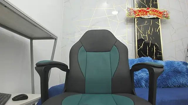 Steven x94 online show from December 18, 2025, 12:53 pm