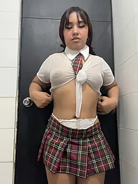 Snapshot of melyescobar chatting on March 20, 2026, 3:29 am melyescobar online show from March 20, 2026, 3:29 am