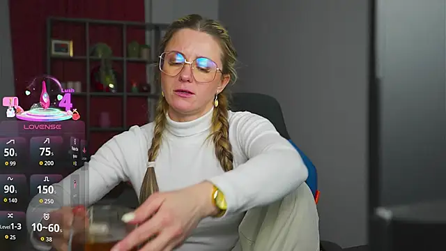 Snapshot of LadyIzabel chatting on February 10, 2026, 2:49 pm LadyIzabel online show from February 10, 2026, 2:49 pm