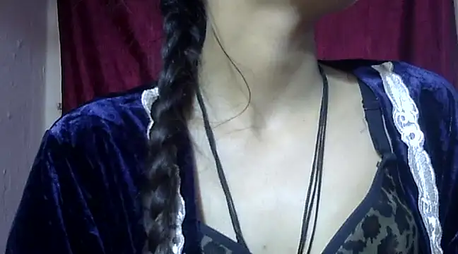 Snapshot of Aayesha chatting on February 12, 2025, 8:49 am Aayesha online show from February 12, 2025, 8:49 am