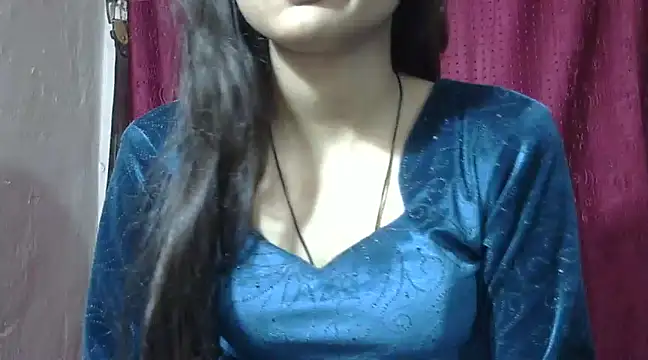 Snapshot of Aayesha chatting on December 10, 2024, 8:08 am Aayesha online show from December 10, 2024, 8:08 am