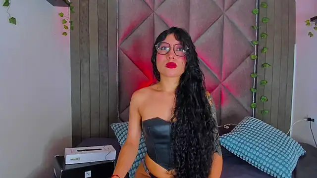 Snapshot of BriaConner_ chatting on May 10, 2026, 11:03 am BriaConner online show from May 10, 2026, 11:03 am